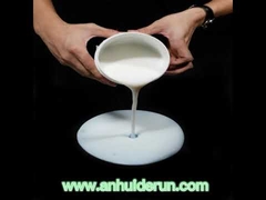 Émulsion acrylique blanche laiteuse translucide employant dans OPV